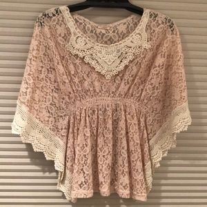NWT Lace/crochet kimono like top! Color: Pink/ivory crochet trim! size: L 14/16